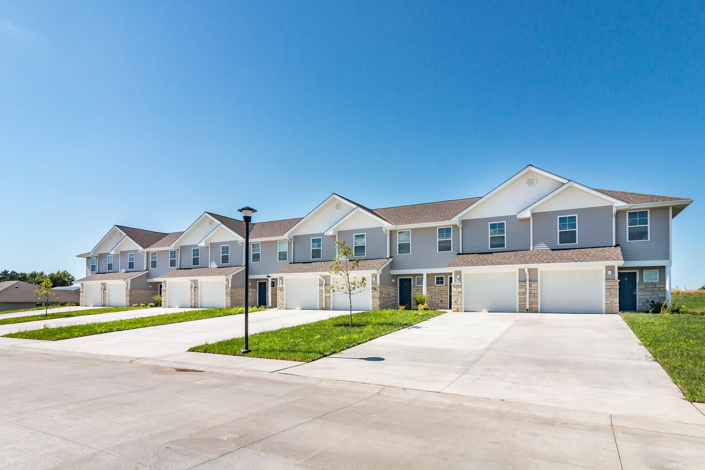 Bulldog Apartments Photo Gallery